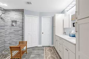 7517 Fenwick Cove Ln, Orlando, FL 32819 - Photo 52