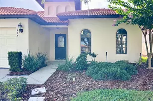 126 Sandy Point Way, Clermont, FL 34714 - Photo 2