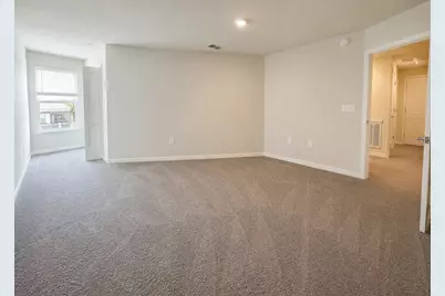 318 Chesapeake Drive, Saint Cloud, FL 34771 - Photo 10