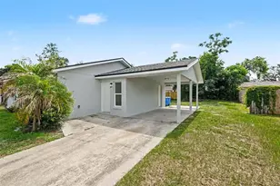 1224 Oak Valley Dr, Seffner, FL 33584 - Photo 2