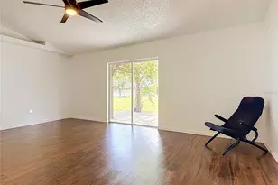 210 Robbins Rest Cir, Davenport, FL 33896 - Photo 8