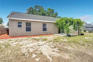 210 Robbins Rest Cir, Davenport, FL 33896 - Photo 30
