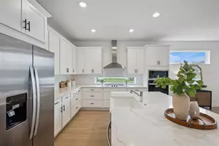 19307 Banfield Pl, Orlando, FL 32827 - Photo 10