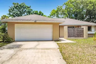800 Wavecrest Dr, Orlando, FL 32807 - Photo 2