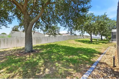 640 Cadiz Loop, Davenport, FL 33837 - Photo 4