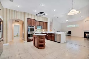 9211 Shadow Pinar Ct, Orlando, FL 32825 - Photo 18