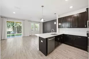9806 Red Eagle Dr, Orlando, FL 32825 - Photo 6