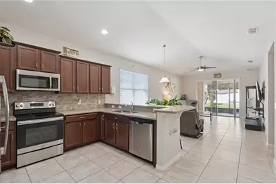 480 Kestrel Drive, Groveland, FL 34736 - Photo 12