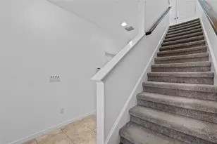 7046 Grand Elm Dr, Riverview, FL 33578 - Photo 18