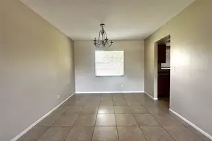 573 Benjamin Franklin Pl, Orlando, FL 32809 - Photo 8