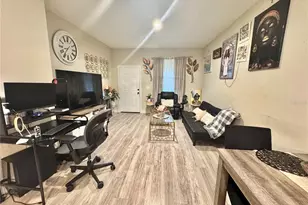 113 E Cleveland St, Apopka, FL 32703 - Photo 2
