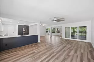 22 Poinsettia Dr, Deland, FL 32724 - Photo 10