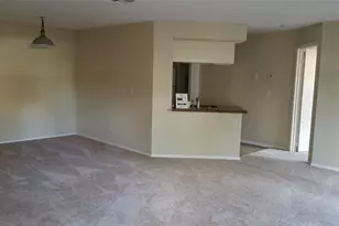 2550 N Alafaya Trail, Orlando, FL 32826 - Photo 2