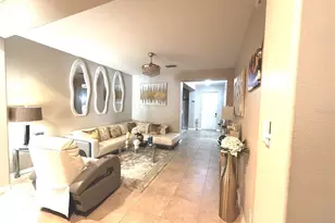 3982 Blossom Dew Dr, Kissimmee, FL 34746 - Photo 2