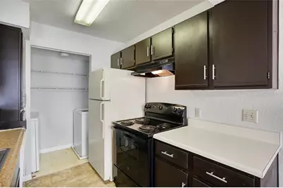 1029 S Hiawassee Road #2424, Orlando, FL 32835 - Photo 14