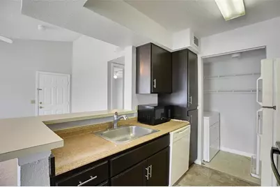 1029 S Hiawassee Road #2424, Orlando, FL 32835 - Photo 12
