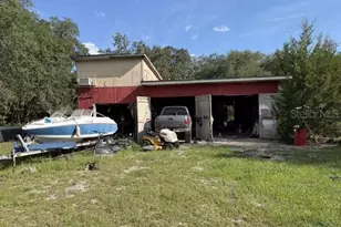101 Allen Dr, Palatka, FL 32177 - Photo 2