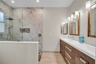 1358 Hedgewood Cir, North Port, FL 34288 - Photo 16
