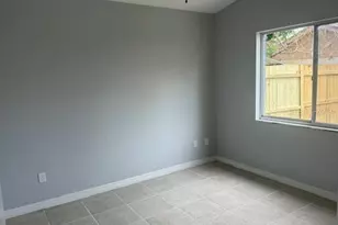 5301 Pinebury Ct, Orlando, FL 32808 - Photo 12
