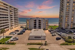 3747 S Atlantic Ave, Daytona Beach, FL 32118 - Photo 2
