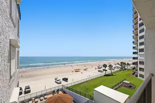 3747 S Atlantic Ave, Daytona Beach, FL 32118 - Photo 6