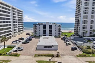 3747 S Atlantic Ave, Daytona Beach, FL 32118 - Photo 2