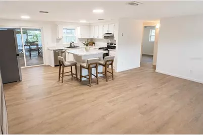 6242 68th Avenue N, Pinellas Park, FL 33781 - Photo 4