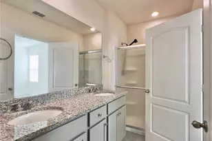 2606 Angel Fls Dr, Davenport, FL 33837 - Photo 14