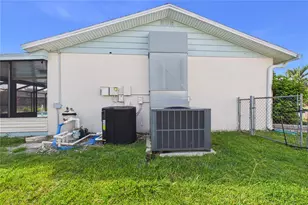 7232 Omega Ct, Zephyrhills, FL 33540 - Photo 66
