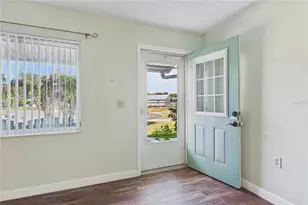 7232 Omega Ct, Zephyrhills, FL 33540 - Photo 20