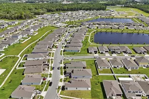 1374 Brentwood Dr, Kissimmee, FL 34746 - Photo 10