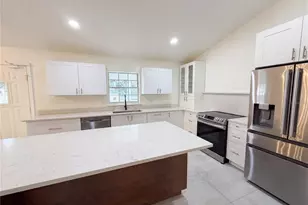 11200 Rosehill Dr, Clermont, FL 34711 - Photo 6