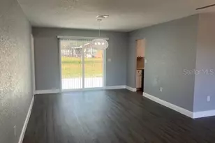 5241 Magnolia Terrace, Fruitland Park, FL 34731 - Photo 10