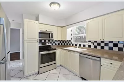 8331 55th Street N, Pinellas Park, FL 33781 - Photo 22