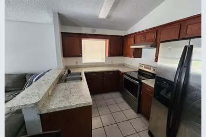 5298 Yaupon Street, Orlando, FL 32811 - Photo 10