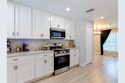 8676 Hillside Drive, Orlando, FL 32810 - Photo 24