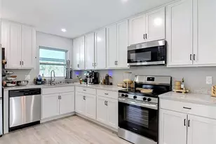 8676 Hillside Dr, Orlando, FL 32810 - Photo 20