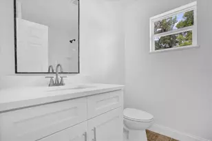 300 Cherokee Ave, Orange City, FL 32763 - Photo 20