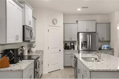 16161 Mangrove Road, Winter Garden, FL 34787 - Photo 6