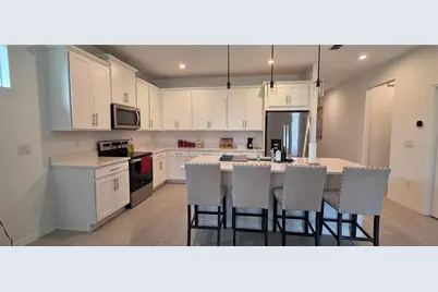 2062 Suwannee Banks Street, Clermont, FL 34711 - Photo 4
