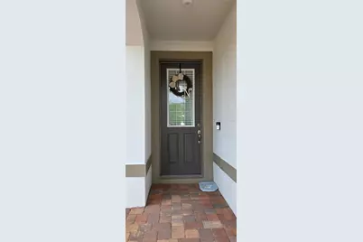 2062 Suwannee Banks Street, Clermont, FL 34711 - Photo 2
