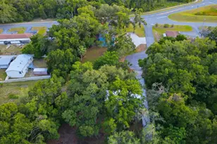 403 Acorn Cir, Fruitland Park, FL 34731 - Photo 40