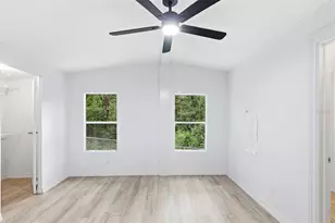403 Acorn Cir, Fruitland Park, FL 34731 - Photo 18