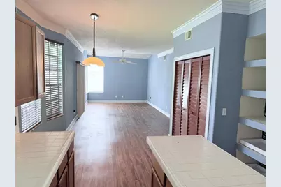 8025 Addison Court, Orlando, FL 32835 - Photo 6
