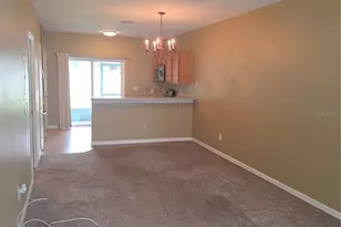 122 Wilton Cir, Sanford, FL 32773 - Photo 2