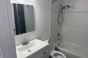 1134 Rue des Rois, Saint Petersburg, FL 33707 - Photo 12