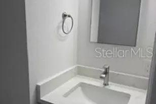 1134 Rue des Rois, Saint Petersburg, FL 33707 - Photo 6