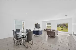 6938 Shelby Lynn Way, Zephyrhills, FL 33542 - Photo 22