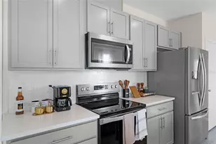 1738 Hummingbird Rd, Winter Haven, FL 33884 - Photo 8