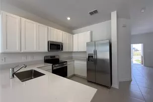 2945 Prosperity Wy, Clermont, FL 34714 - Photo 4